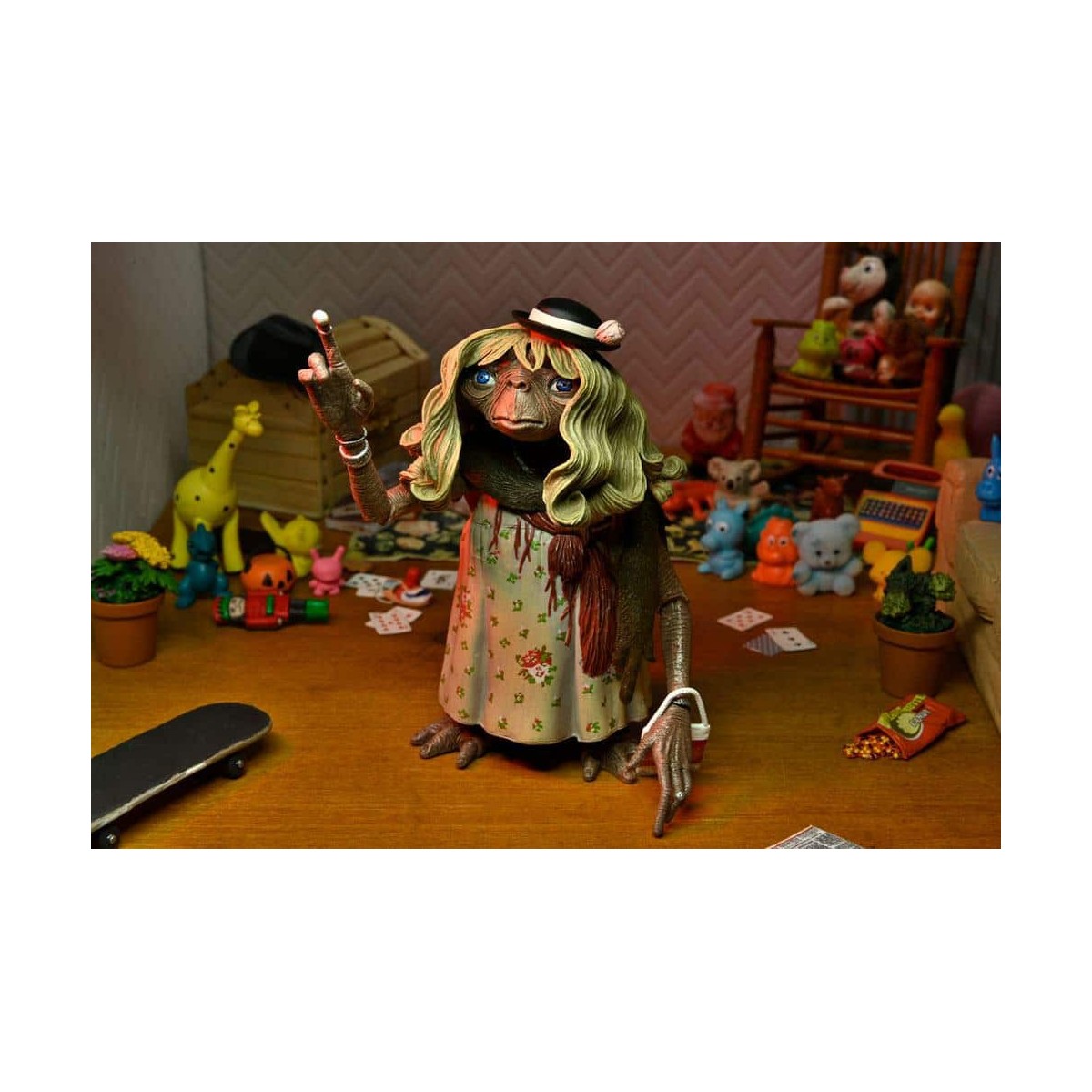 Neca - E.T. L'extra-terrestre - Ultimate Dress Up E.T.