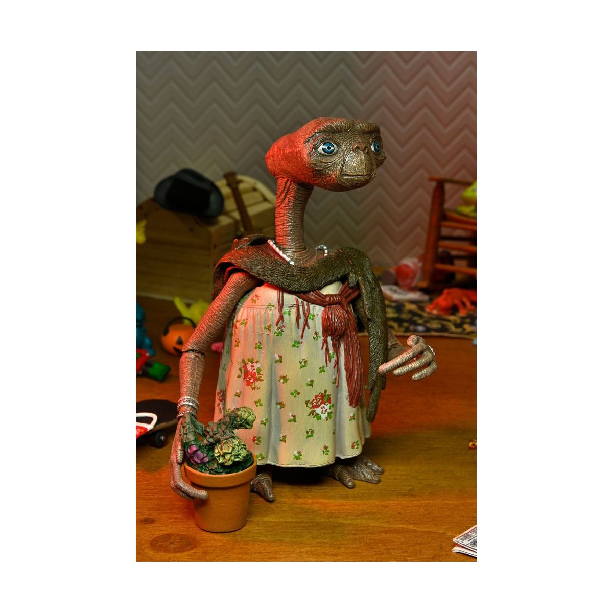 Neca - E.T. L'extra-terrestre - Ultimate Dress Up E.T.