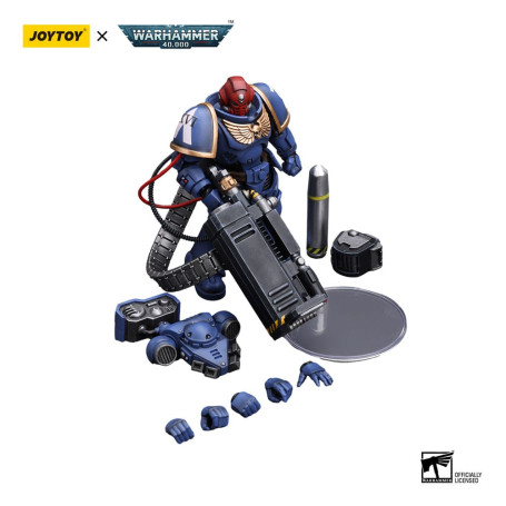 JoyToy Space Marine - Ultramarines - Sergente della Desolazione con lanciatore Vengor 1/18