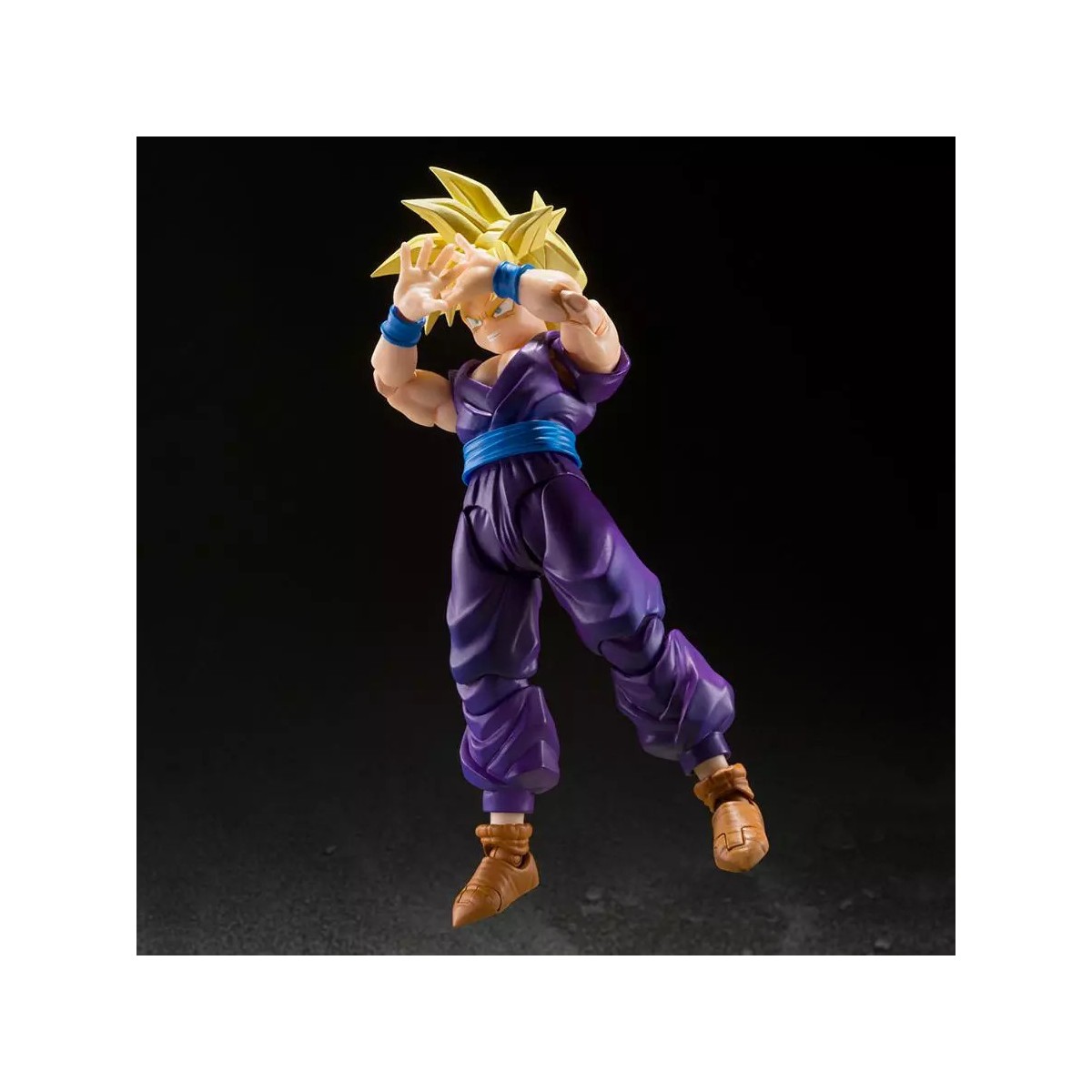 Bandai Tamashii - Super Saiyan Son Gohan - Il guerriero che superò Goku - S.H.Figuarts