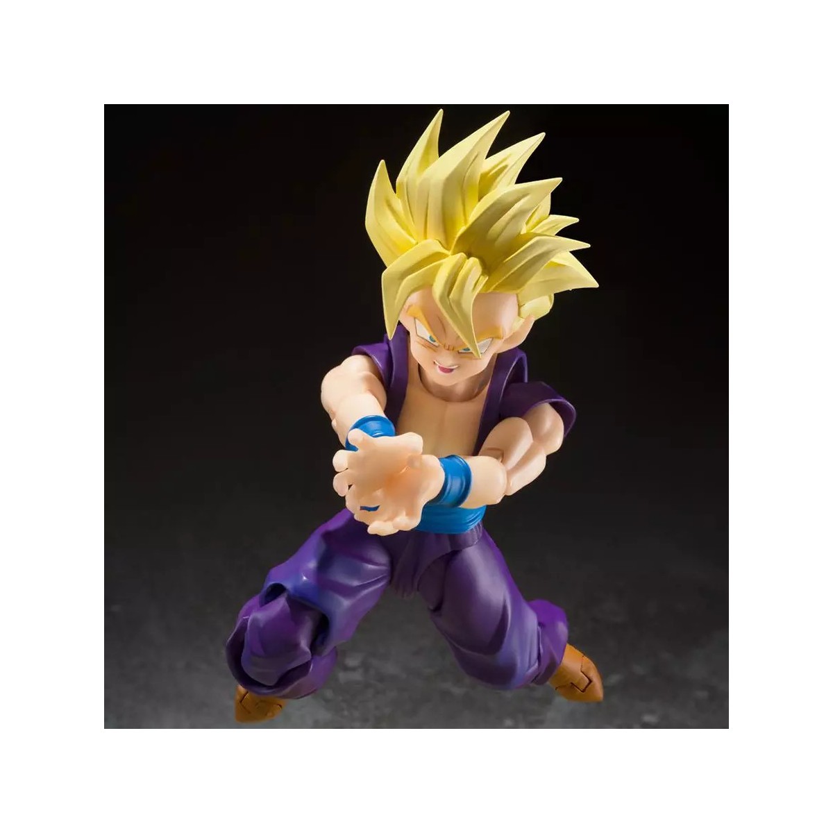 Bandai Tamashii - Super Saiyan Son Gohan - Il guerriero che superò Goku - S.H.Figuarts