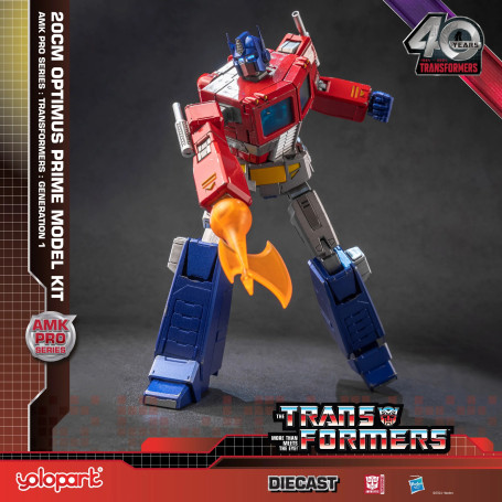 Yolopark - Transformers OPTIMUS PRIME - Generazione Uno AMK Serie PRO Model Kit