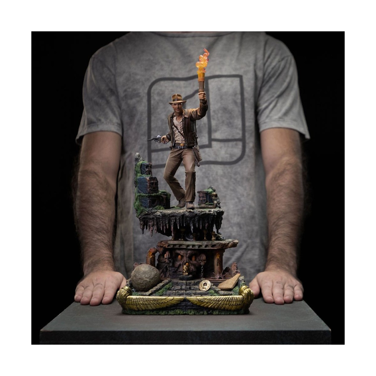 Iron Studios - Indiana Jones Deluxe Art Scala 1/10