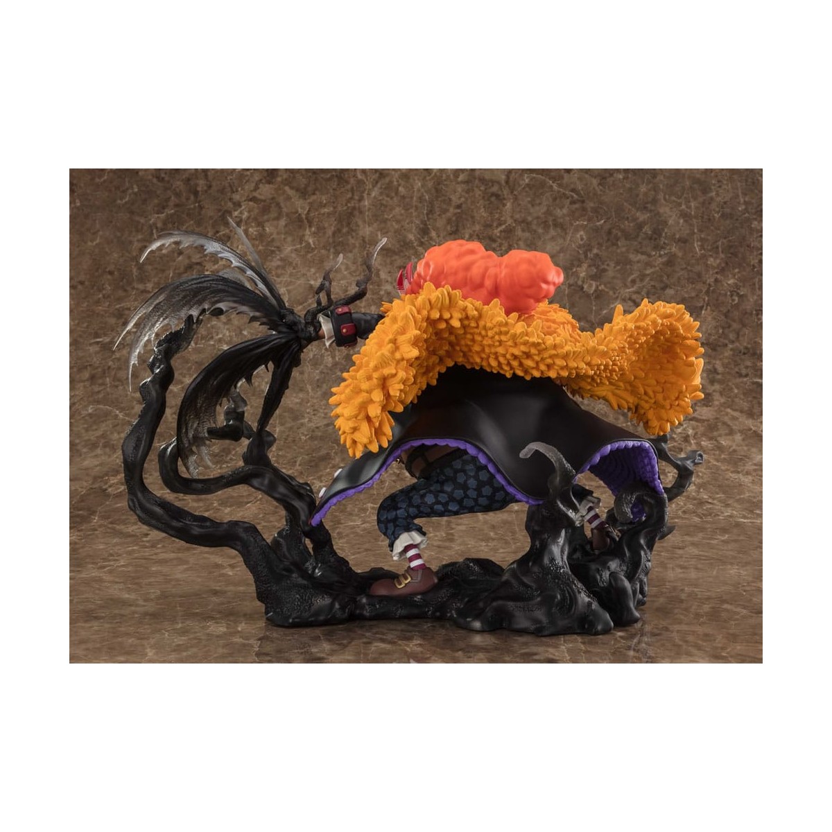 Bandai One Piece - Marshall D. Teach - Kurouzu - Figuarts Zero Extra Battle