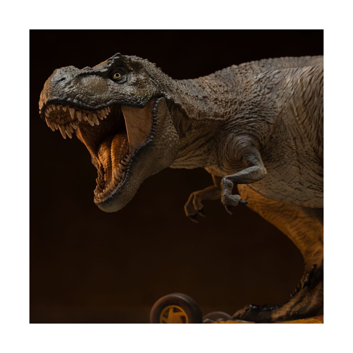 Iron Studios - L'attacco del T-Rex - Icone di Jurassic Park