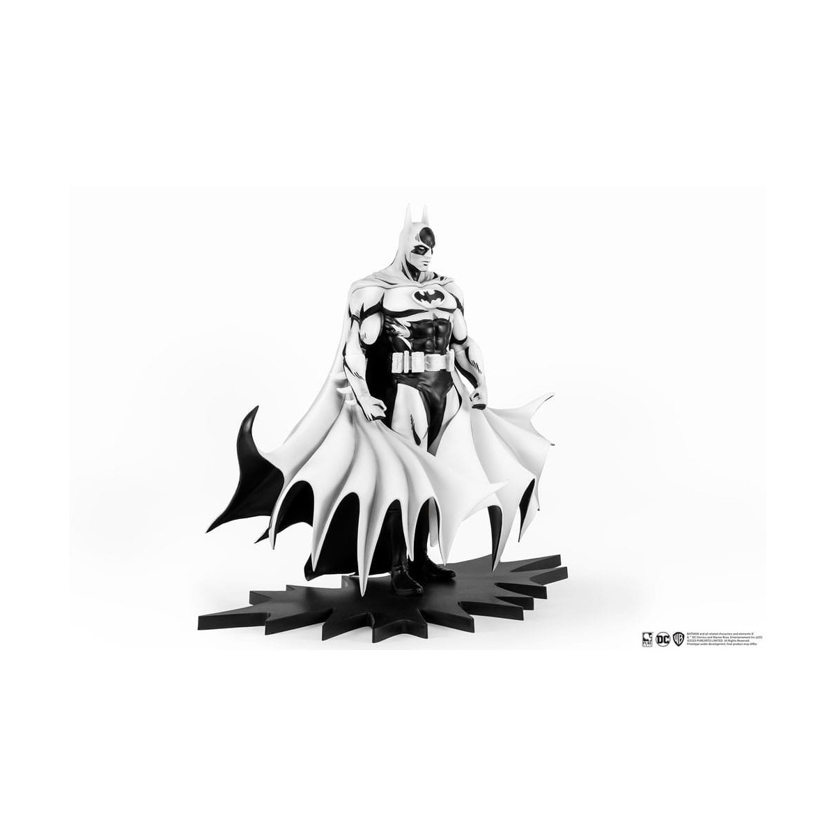 Pure Arts - Statuetta PX - Batman versione bianca e nera 1/8