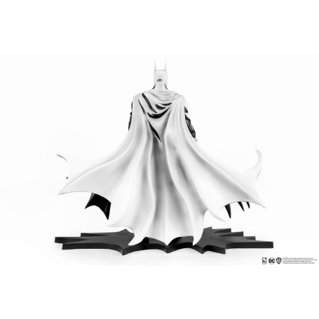 Pure Arts - Statuetta PX - Batman versione bianca e nera 1/8