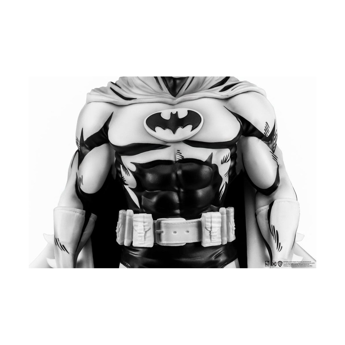 Pure Arts - Statuetta PX - Batman versione bianca e nera 1/8