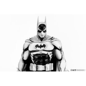 Pure Arts - Statuetta PX - Batman versione bianca e nera 1/8