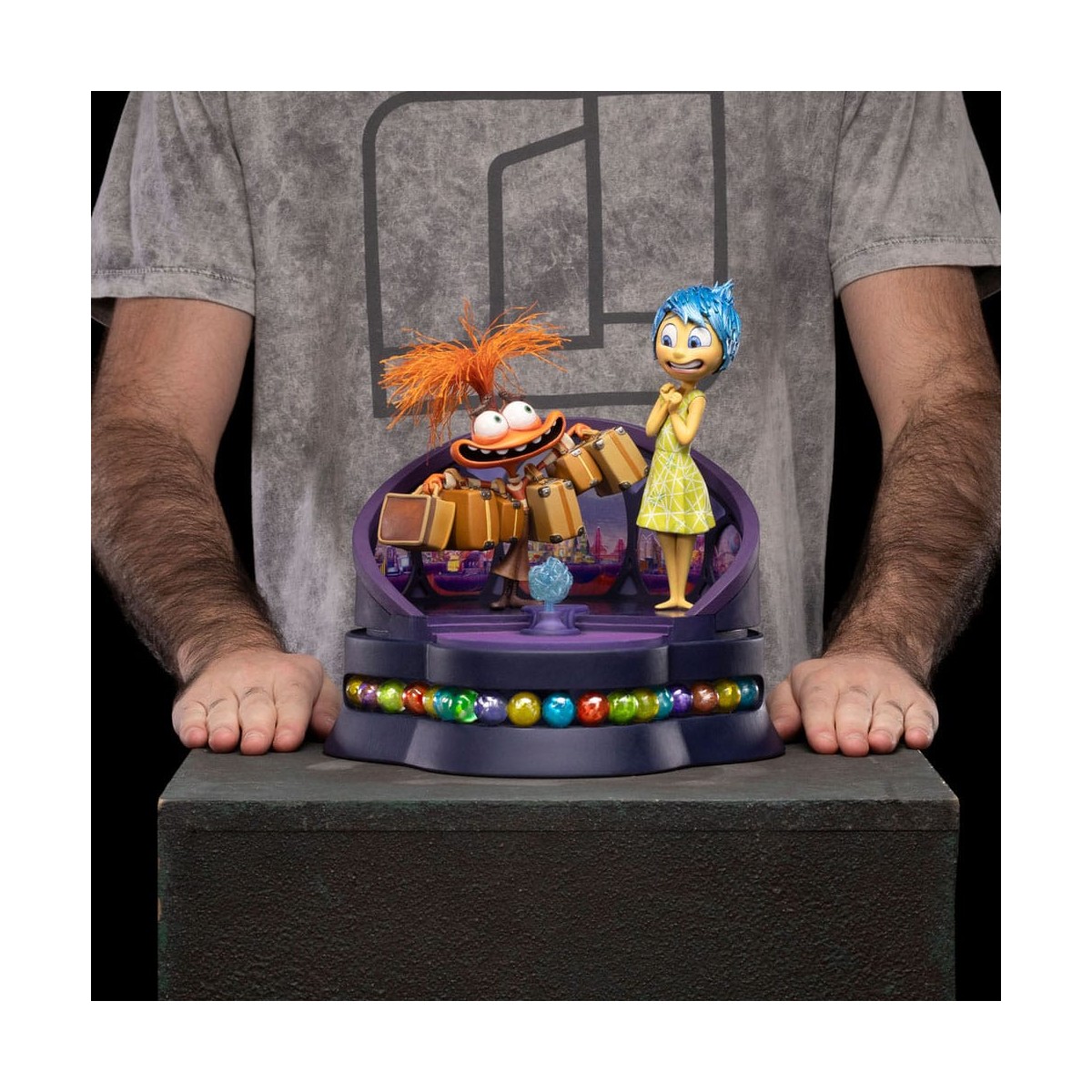 Iron Studios - Disney Pixar - Scala artistica Deluxe Gioia e Ansia 1/10 - Viceversa 2