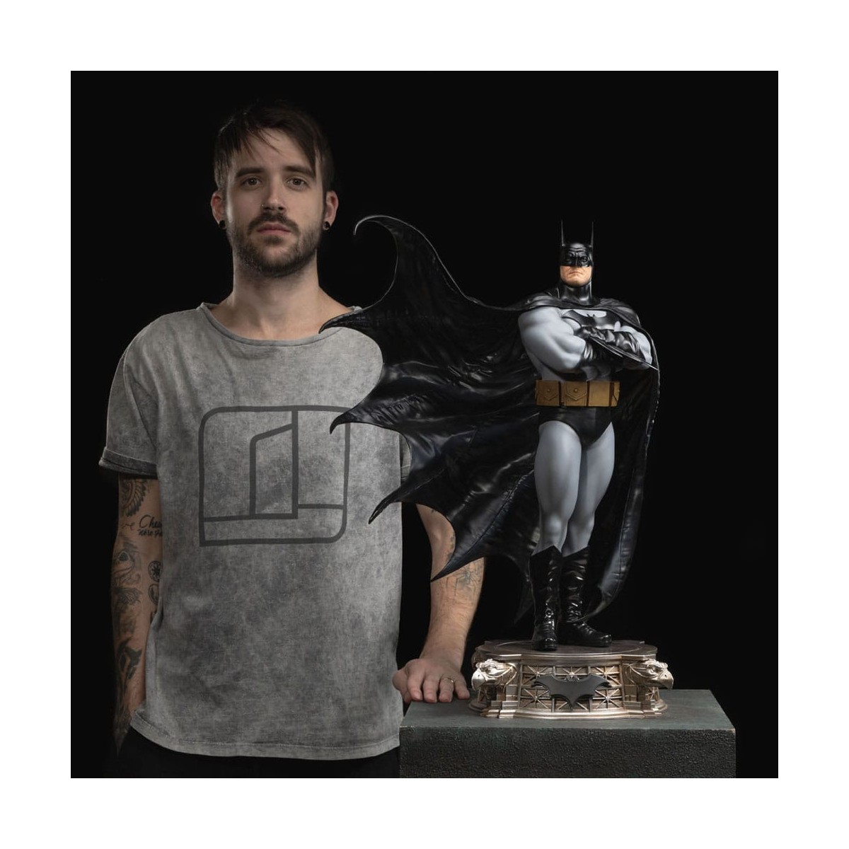 Iron Studios DC Comics - BATMAN DC TRINITY - Replica Legacy 1/4