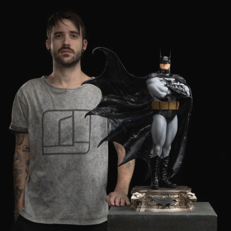 Iron Studios DC Comics - BATMAN DC TRINITY - Replica Legacy 1/4