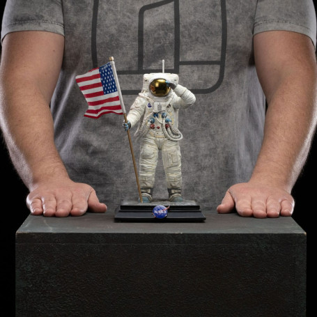 Iron Studios - Astronauta NASA Apollo 11 1/10 BDS Art Scale