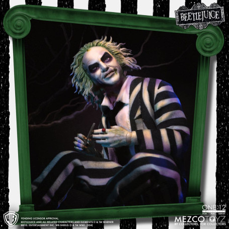 Mezco One 12 - Beetlejuice Edizione Deluxe