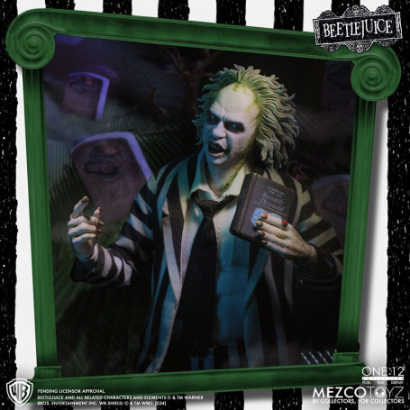 Mezco One 12 - Beetlejuice Edizione Deluxe