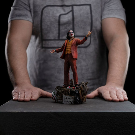 Iron Studios DC Comics - Joker (Arthur Fleck) Deluxe Arts Scala 1/10