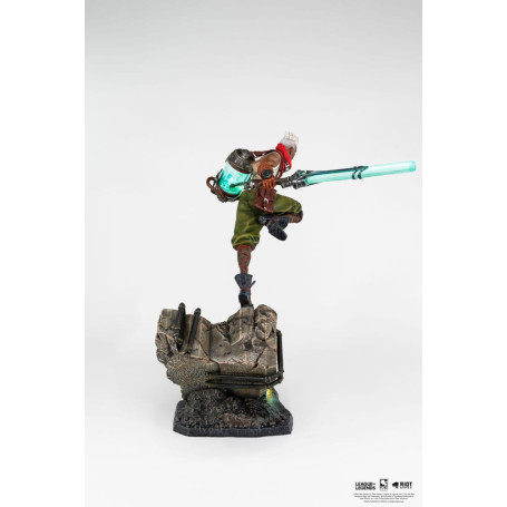Pure Arts - Statua in scala 1/4 di League of Legends Ekko