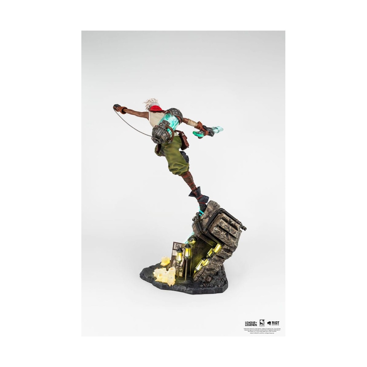 Pure Arts - Statua in scala 1/4 di League of Legends Ekko