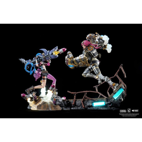 Pure Arts - Bundle di statue di League of Legends JINX e VI in scala 1/6