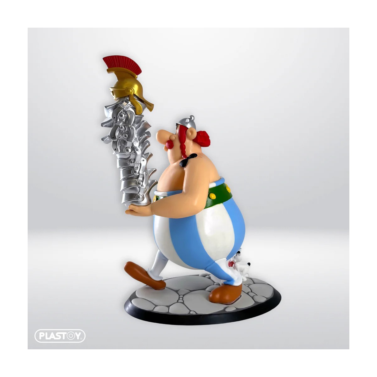 Statuetta Plastoy in pvc - Obelix "mucchio di caschi