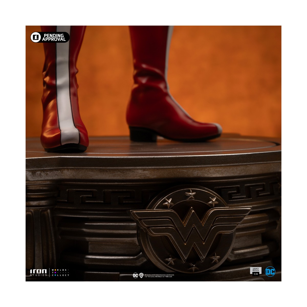 Iron Studios DC Comics - WONDER WOMAN DC TRINITY - Replica Legacy 1/4
