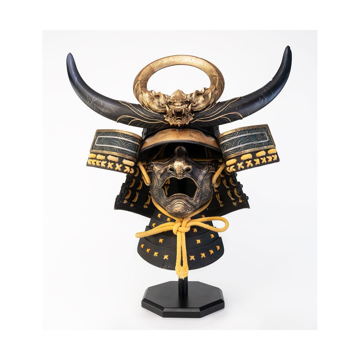 Pure Arts - Elmetto Yasuke in scala 1/1 - Assassin's Creed Shadows