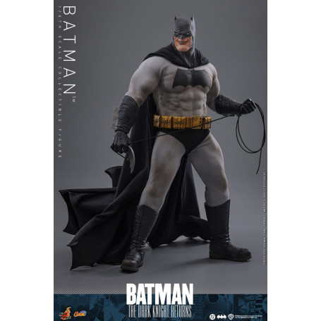 Hot Toys - BATMAN - Batman: Il ritorno del Cavaliere Oscuro Comic Masterpiece 1/6
