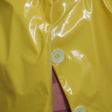 Kidrobot Coraline - Coraline con occhi a bottone - Bambola a grandezza naturale 1/1