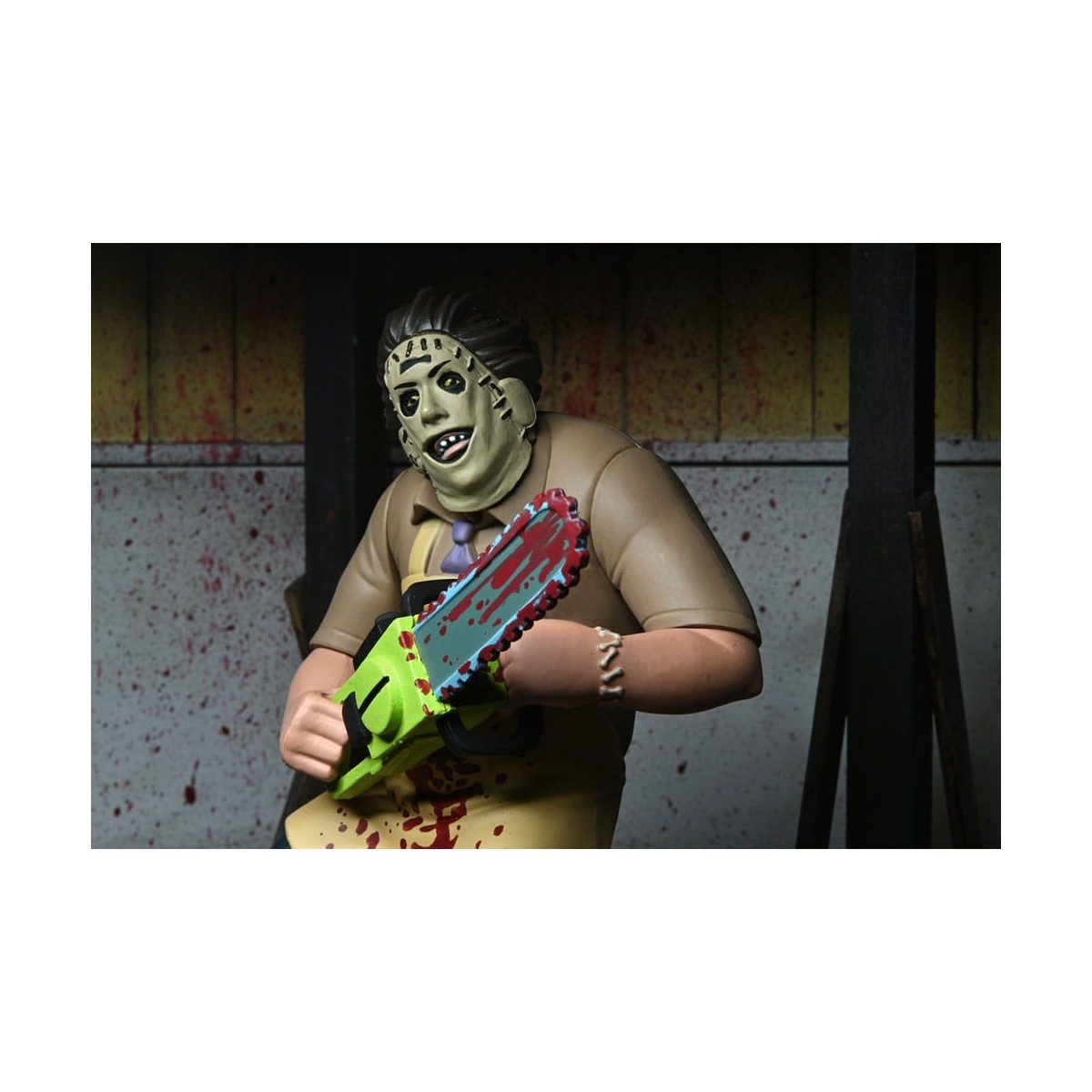 Neca - Terrori in stile toony - Leatherface Bloody - Texas Chainsaw Massacre 50° Anniversario