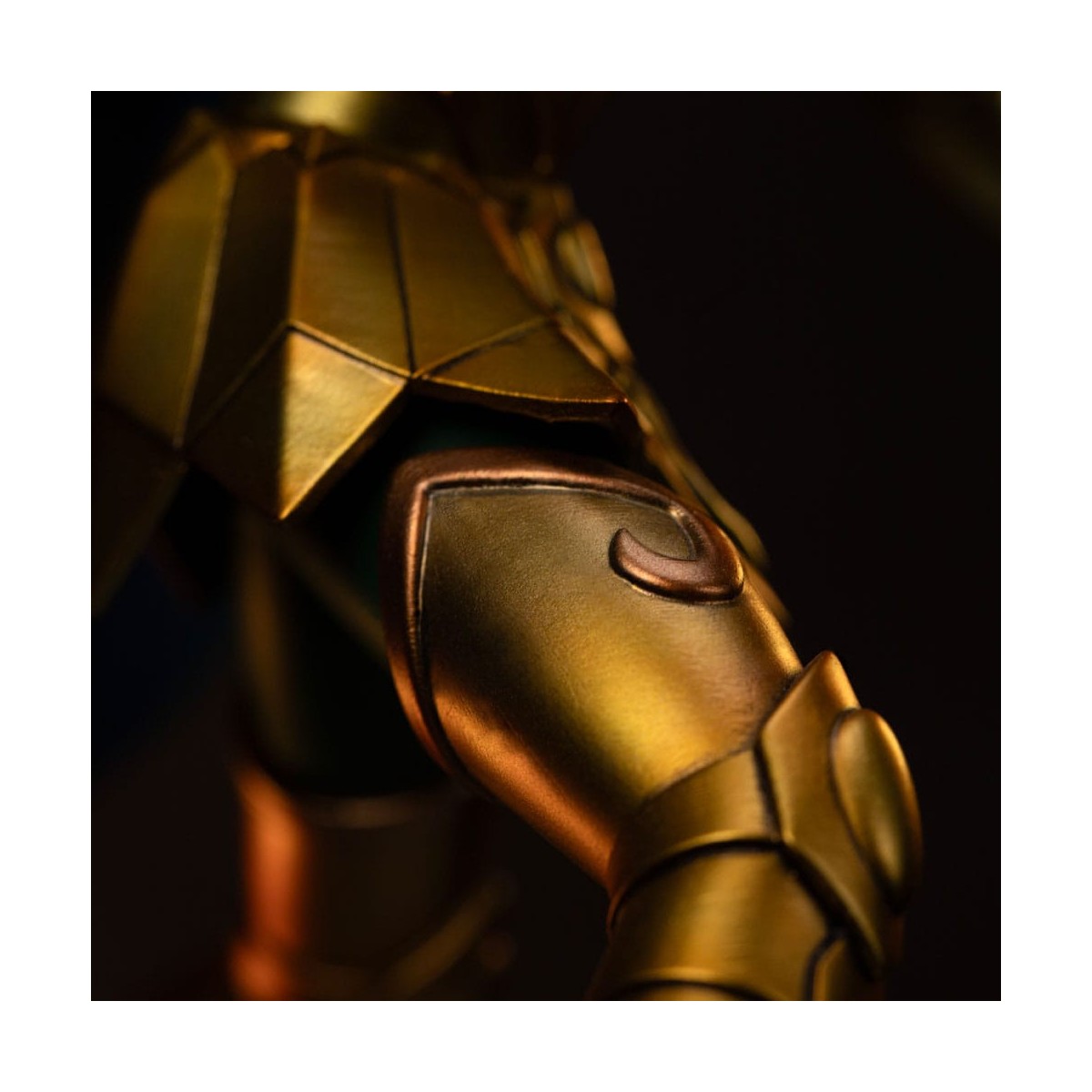 Iron Studios - Saint Seiya - Scorpio Milo BDS Art Scala 1/10 - I Cavalieri dello Zodiaco Milo dello Scorpione