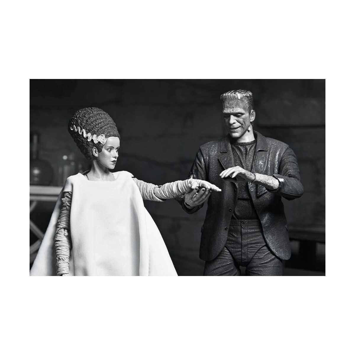 NECA - Mostro di Frankenstein definitivo (La sposa di Frankenstein) Versione in bianco e nero - Mostri universali