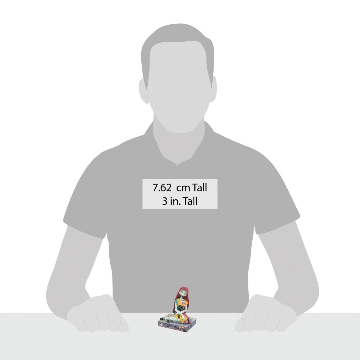 Enesco - Personaggio Sally in posa - Il curioso Natale di Mr. Jack - Tradizione Disney di Jim Shore