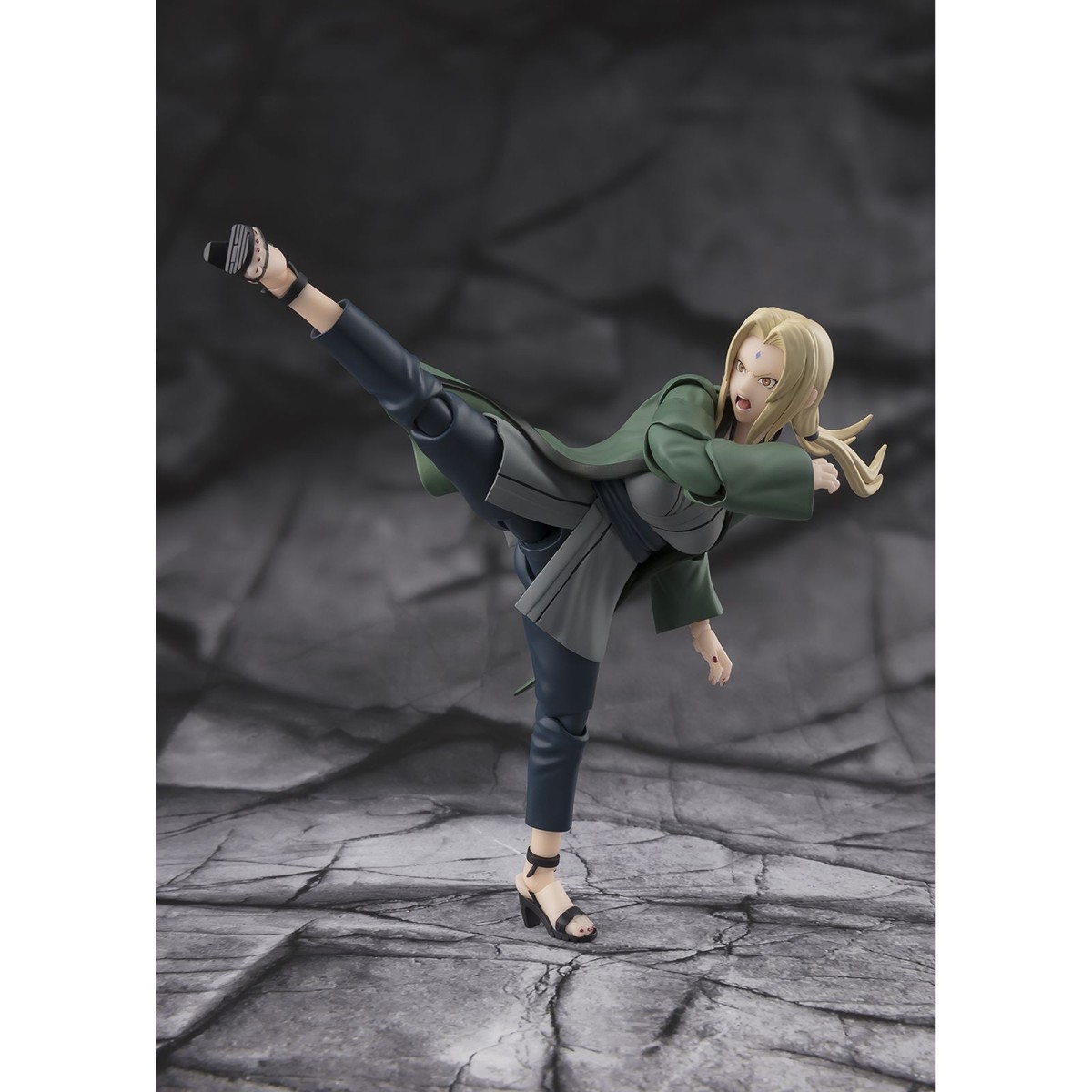Bandai Tamashii - Tsunade - Il leggendario ninja medico - SH Figuarts SHF