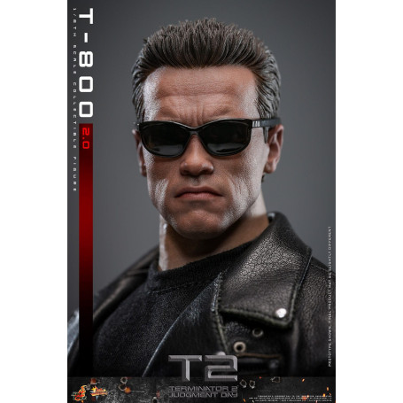 Hot Toys - Terminator 2: Il giorno del giudizio MMS 1/6 - T-800 danneggiato dalla battaglia V2.0