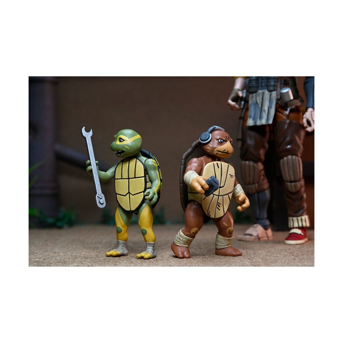NECA - IDW Comics - Grammy April con Baby Yi e Moja - L'ultimo Ronin Gli anni perduti - TMNT