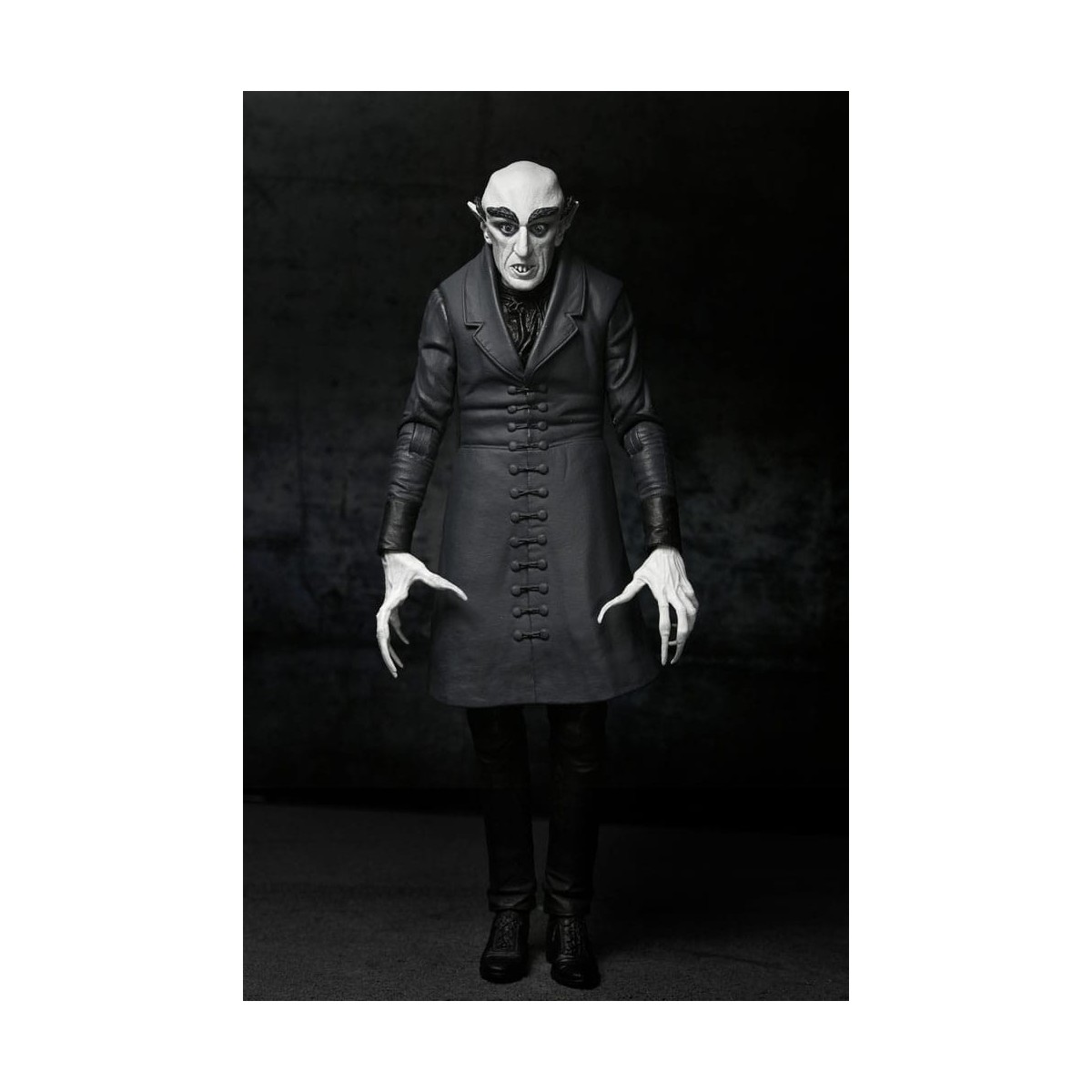 NECA - Ultimate Count Orlok (Nosferatu) Versione in bianco e nero - Mostri universali