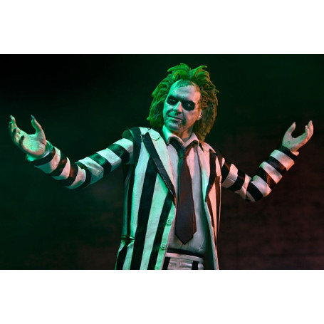 Neca BeetleJuice Beetlejuice - Ultimate Beetlejuice vestito a strisce