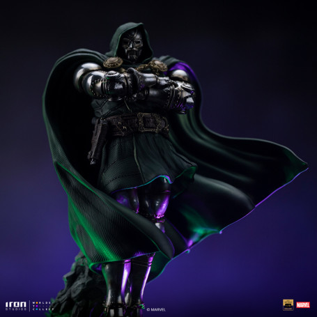 Iron Studios Marvel - DR. Destino 1/10 Deluxe Art Scale - Diorama del Guanto dell'Infinito