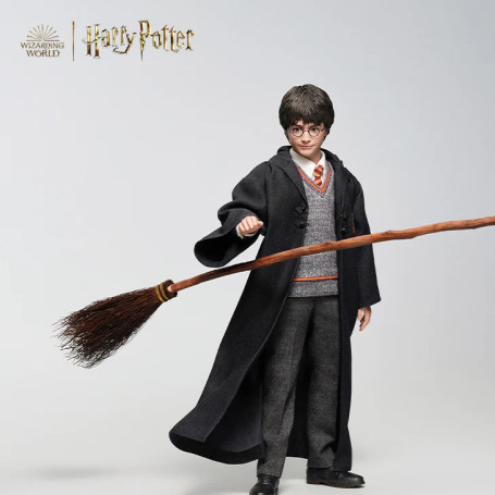 INART - Figura da collezione di Harry Potter in scala 1/6 - Versione standard