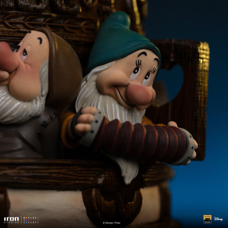 Iron Studios Disney Classics - Biancaneve e i sette nani Deluxe Art Scale 1/10