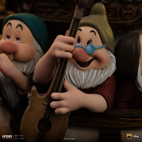 Iron Studios Disney Classics - Biancaneve e i sette nani Deluxe Art Scale 1/10