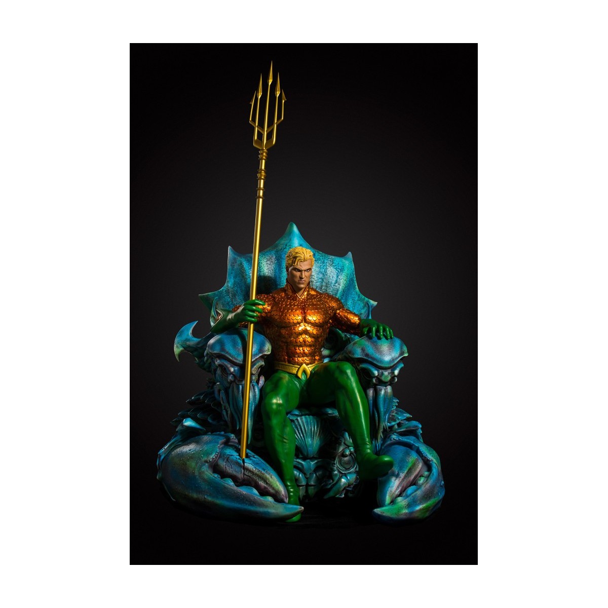 Imaginarium DC Statue Aquaman sur son trone 1/2
