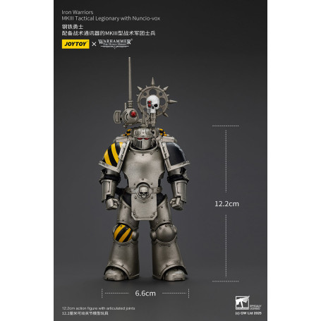Joytoy - Warhammer - Iron Warriors Mk III Tactical Squad - Mk III Tactical Legionary con Nuncio-vox
