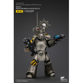 Joytoy - Warhammer - Iron Warriors Mk III Tactical Squad - Mk III Tactical Legionary con Nuncio-vox