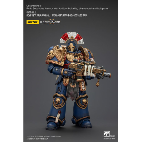 JoyToy - Space Marines II - Armatura Ultramarines Relic Secundus con Artificer Bolt Rifle Chainsword e Bolt Pistol 1/18