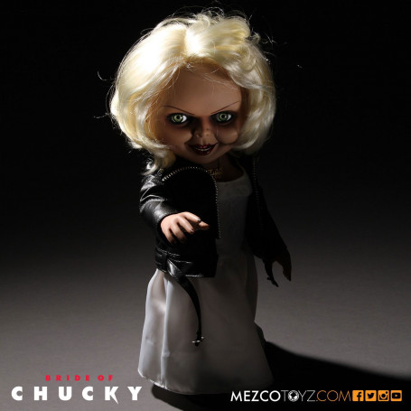 Mezco La Fiancée de Chucky poupée parlante Tiffany 38 cm