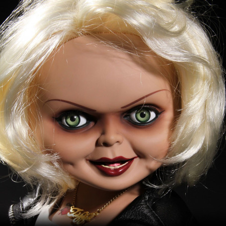 Mezco La Fiancée de Chucky poupée parlante Tiffany 38 cm