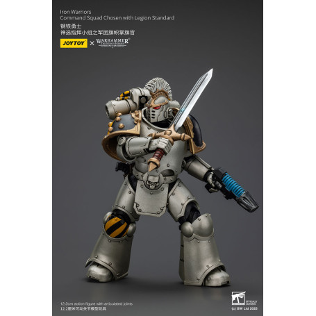 Joytoy - Warhammer - Squadra di comando dei Guerrieri di Ferro scelti con lo standard della Legione