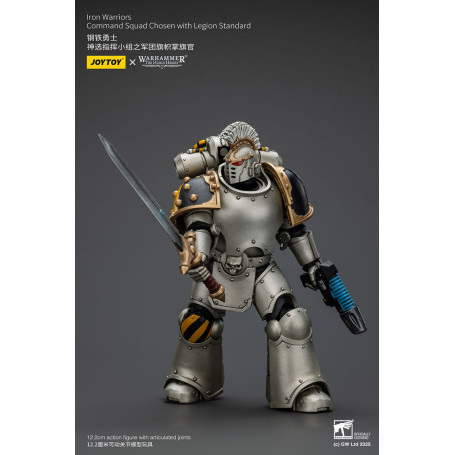 Joytoy - Warhammer - Squadra di comando dei Guerrieri di Ferro scelti con lo standard della Legione