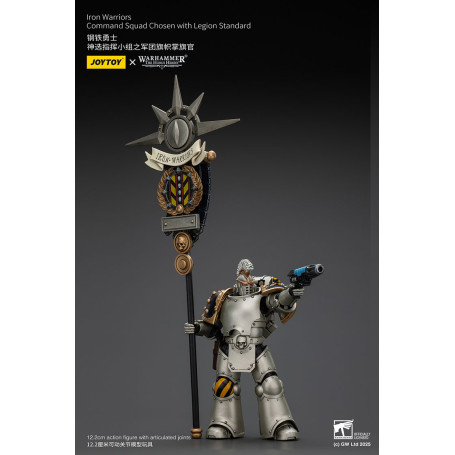 Joytoy - Warhammer - Squadra di comando dei Guerrieri di Ferro scelti con lo standard della Legione